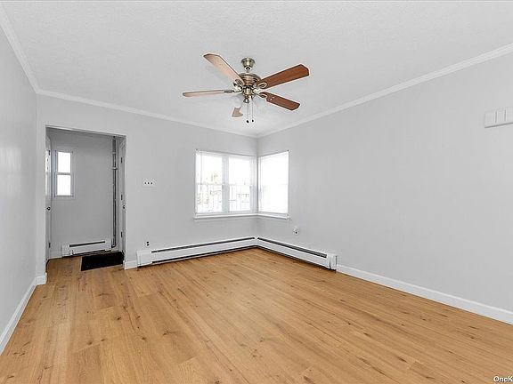 3rd image of 227-10 113th Dr