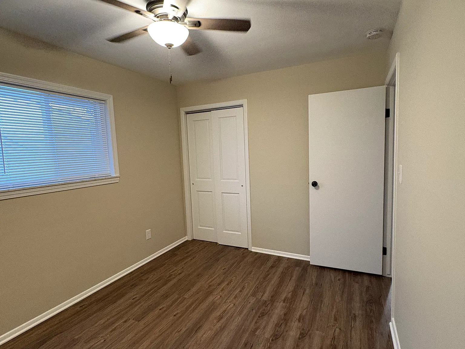 12001 Marguerite Ave — Photo 4