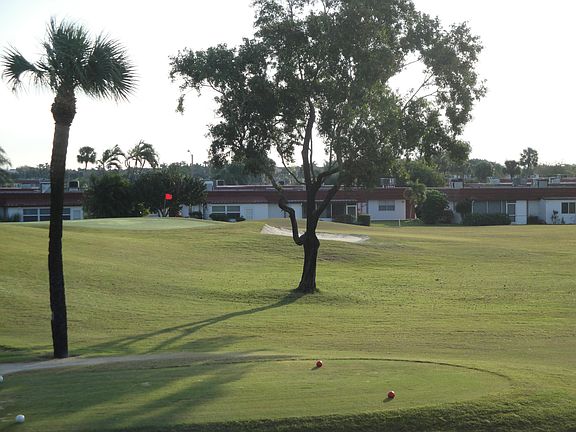 5th image of 147 Tuscany B #147