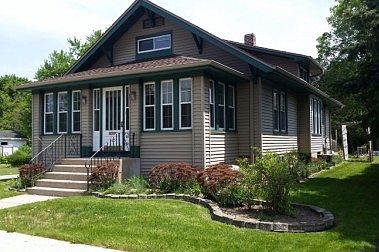 1st image of 434 Oakland Ln