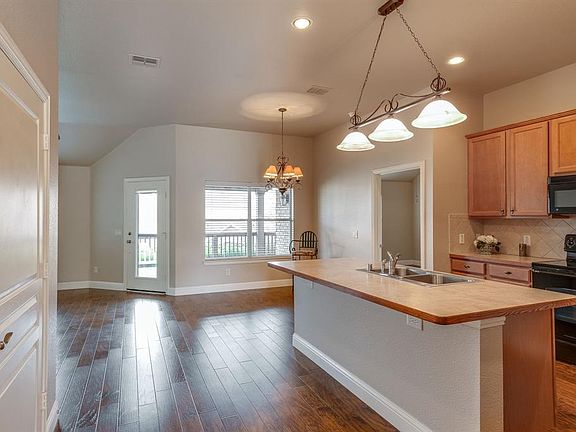4th image of 1317 Shinnecock Ct