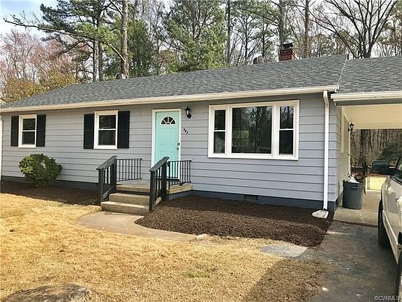 Welcome Home to 943 Kingsway Rd!