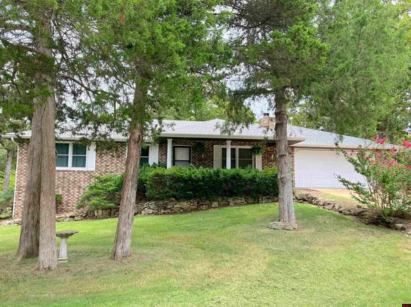 301 Leatherwood Cir, Mountain Home, AR 72653