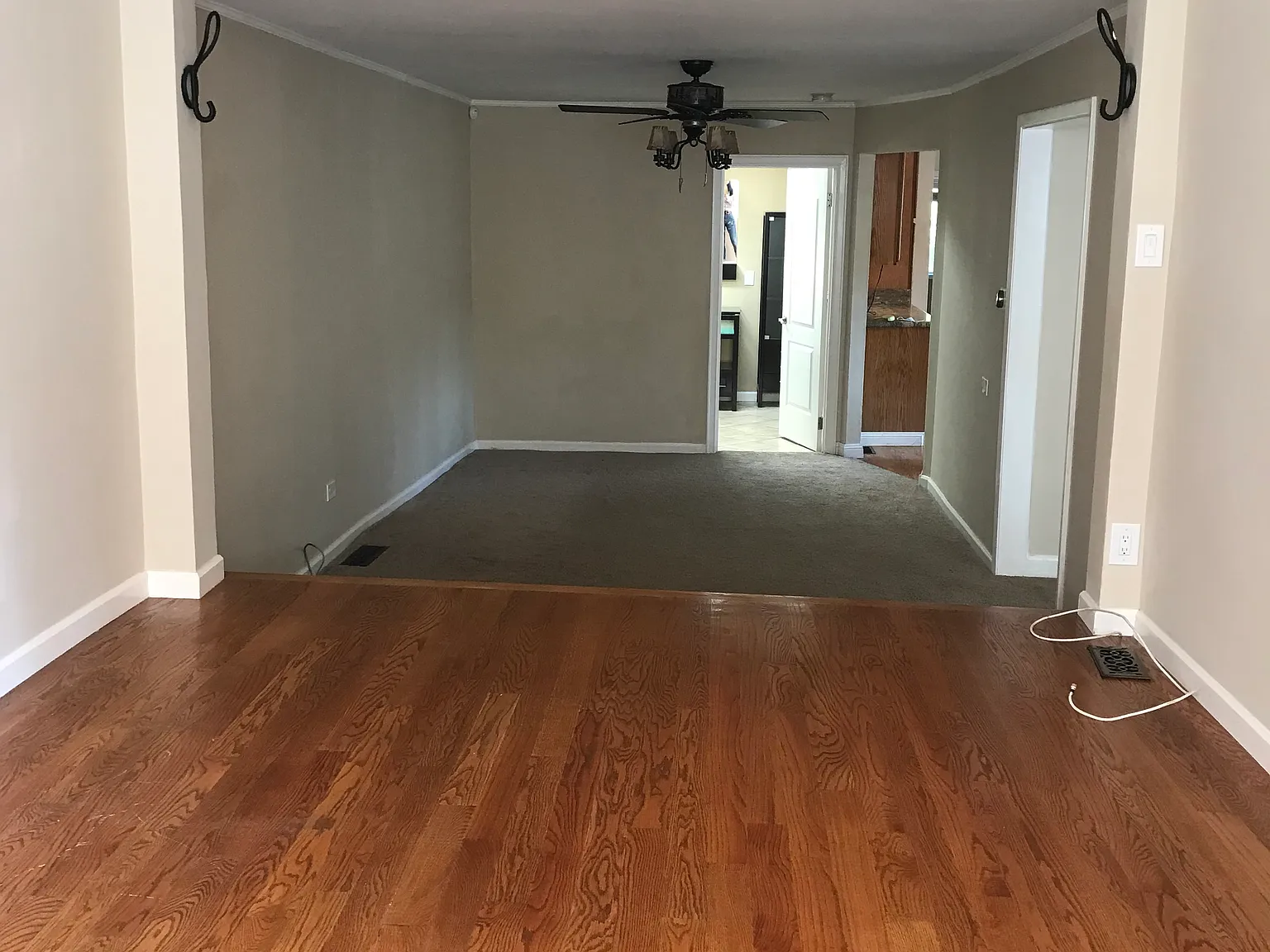 3 bed, 1450 sqft, $4,675 — Photo 3