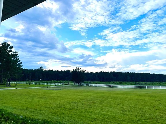 4th image of 963 Springhill Church Rd