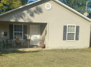 613 W Conway St, Benton, AR 72015