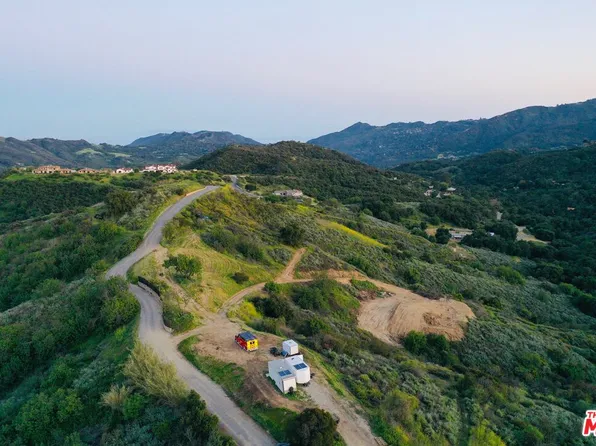 2000 Corsham Rd, Topanga, CA 90290