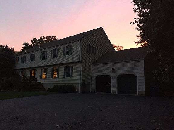 2nd image of 15 Oakhurst Dr