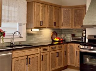 30 Delaware Ave FLOOR 1, Paterson, NJ 07503