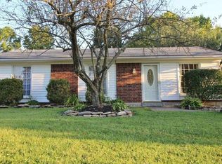 9610 Cedar Lake Dr, Louisville, KY