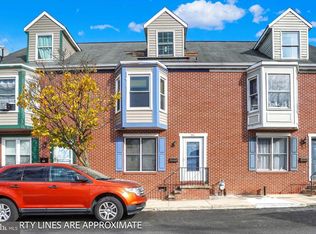 341 Oak Ln, York, PA