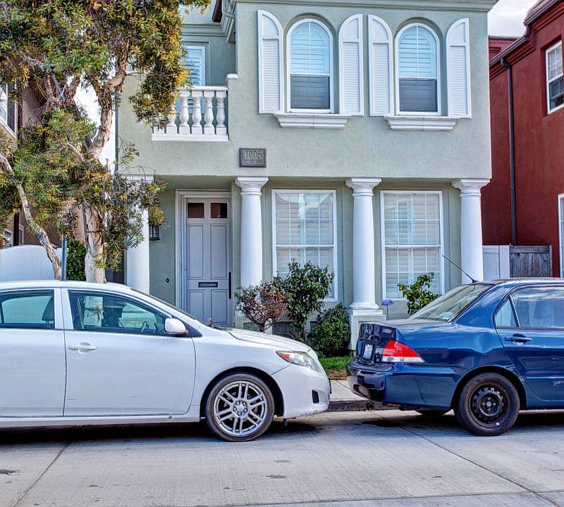 1st image of 1905 Court St