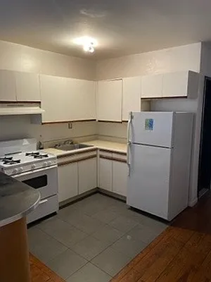 Rented by R New York | media 7