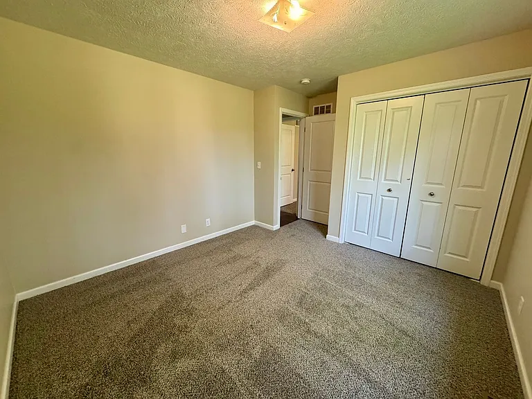 2605 NW 52nd St — Photo 14