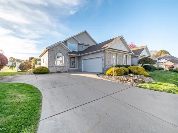 8550 Ivy Hill Dr Unit 15, Poland, OH 44514