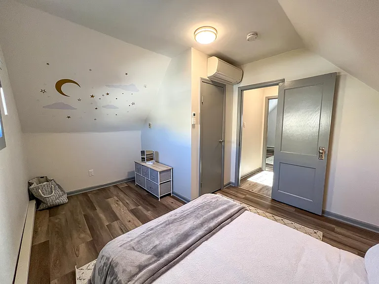 7 Laird Pl #2 — Photo 14
