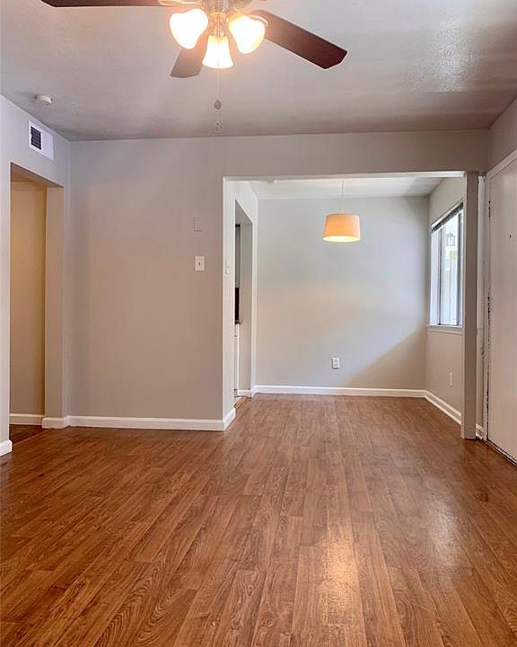 1st image of 2910 Throckmorton St APT 112
