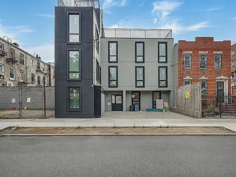 431 Warwick St #2B — Photo 16