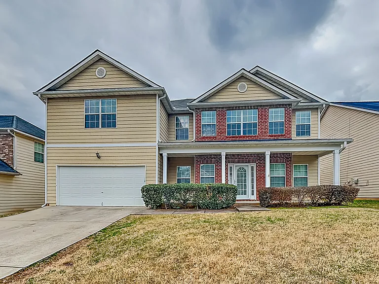 618 Maltese Dr — Photo 1