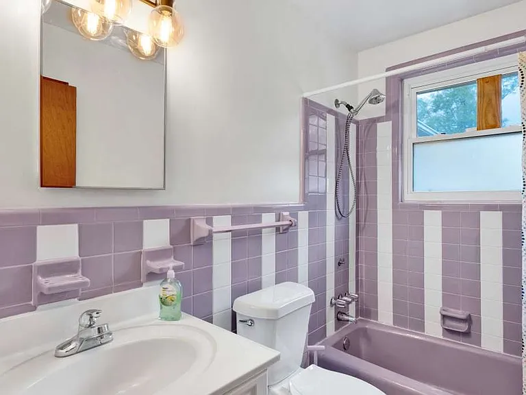 2490 E Burgess Rd — Photo 12