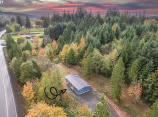 373 Fishpond Rd, Kelso, WA 98626