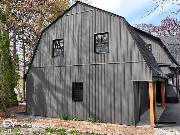 5th image of 175 W Washington St