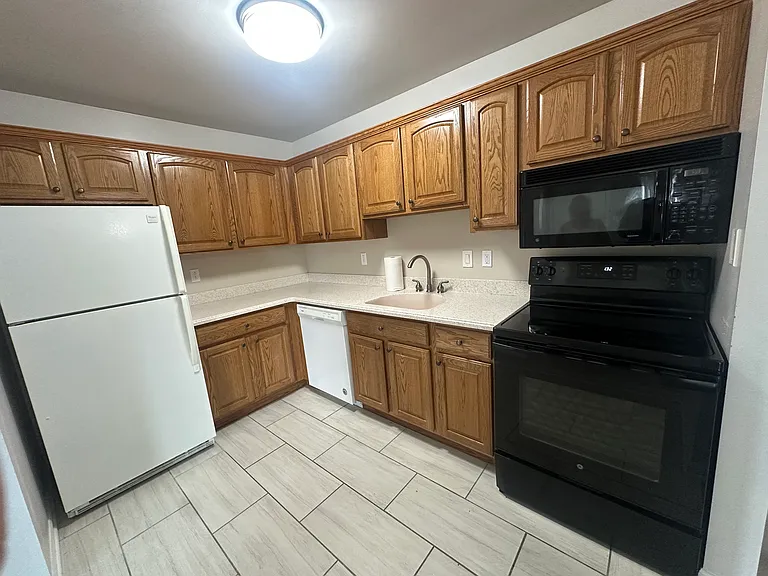 108 Sunset Ln — Photo 10