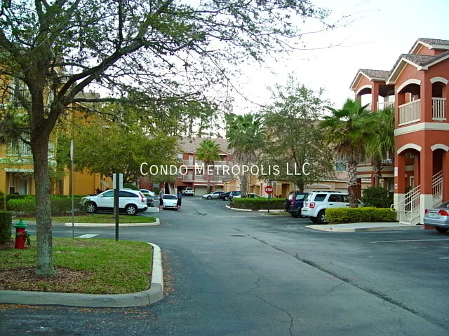8813 Villa View Cir #108 — Photo 2