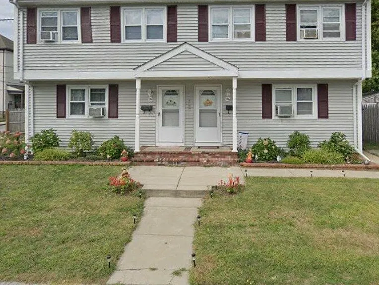 124 Stetson St #124 — Photo 1