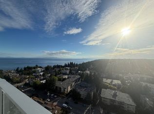 1475 Foster St #1606, White Rock, BC V4B3X7