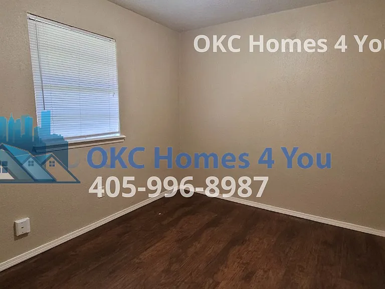 1700 Edgewood Dr — Photo 15
