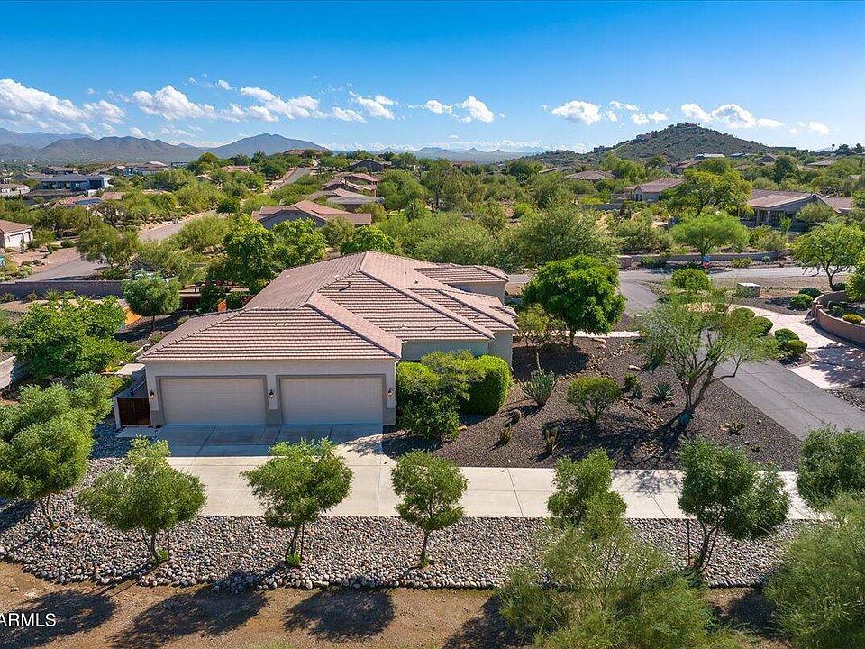 1st image of 14 W SUMMERSET Drive