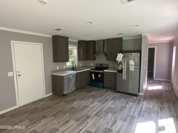 1632 Seaside Road, St. Helena Island, SC 29920