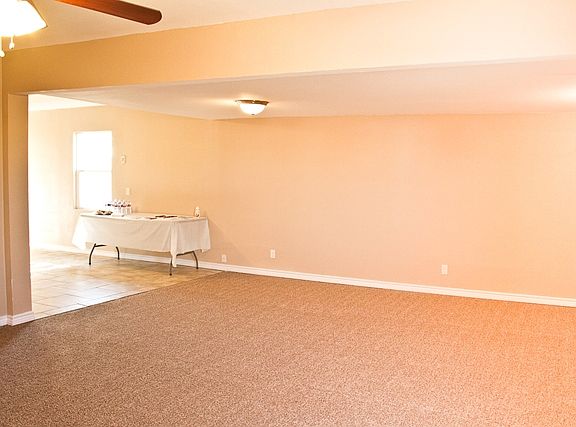 2nd image of 2109 W 16th St