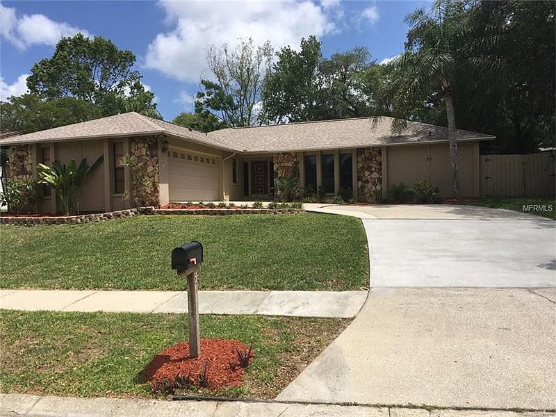 1st image of 37 Bishop Creek Dr