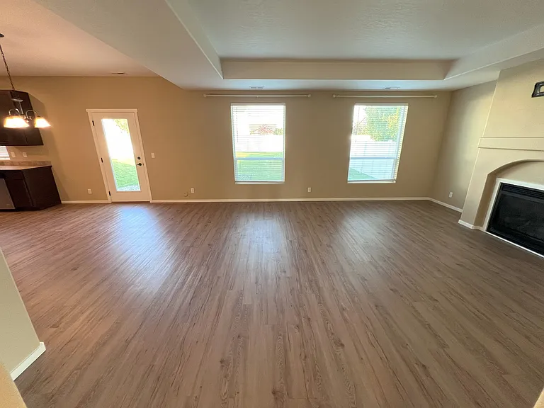 4605 W Magrath Dr — Photo 10