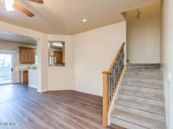 5913 E Sanderling Dr, Tucson, AZ 85756