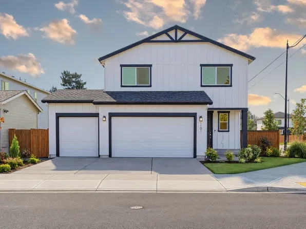 1101 SE 33rd St, Battle Ground, WA 98604