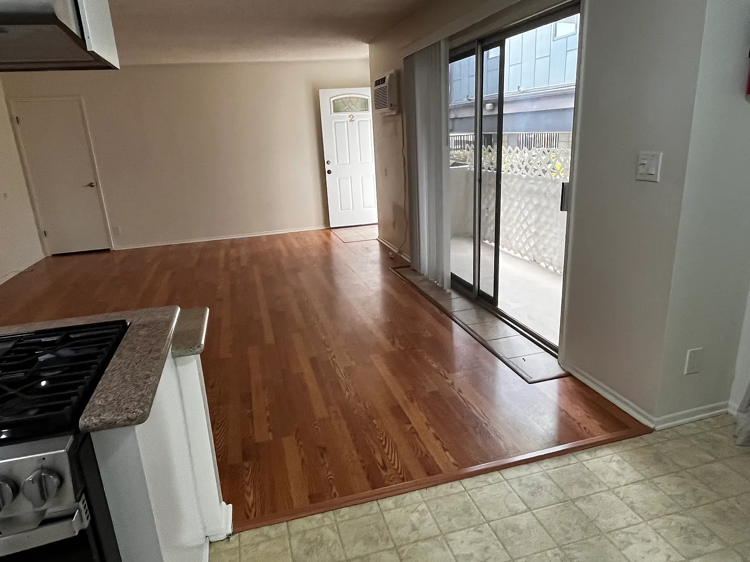 2 bed, 1150 sqft, $3,100 — Photo 2