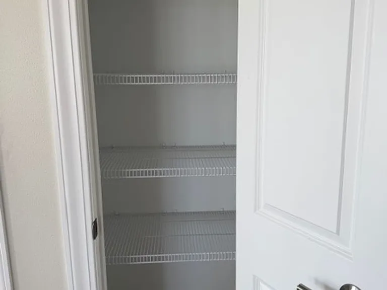 Brand New - War Eagle Apartments in the River Point District — Photo 45