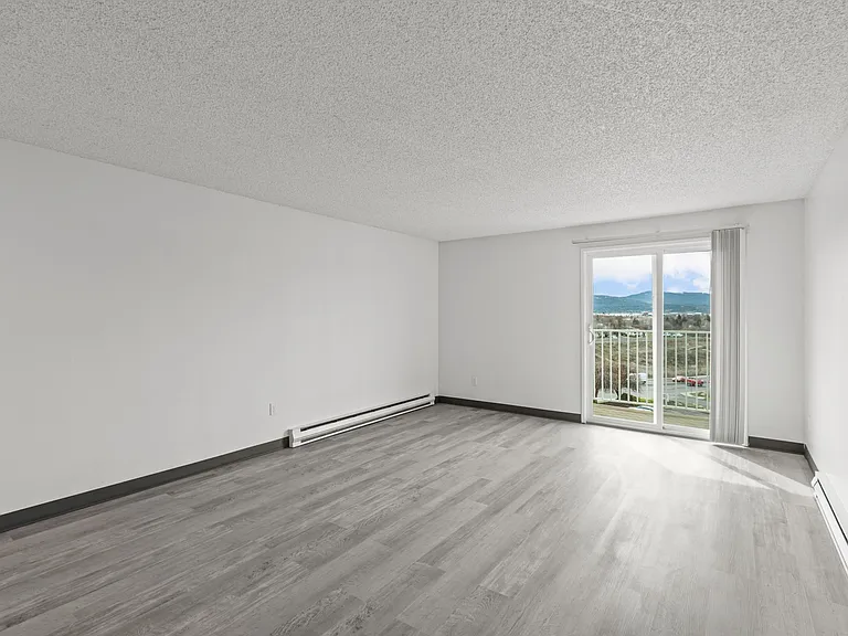 Cedar Green Apartments — Photo 5