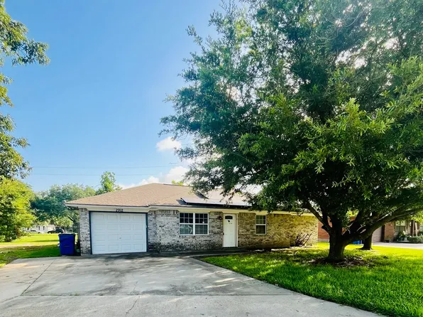 2912 Tammy Cir, Orange, TX 77630
