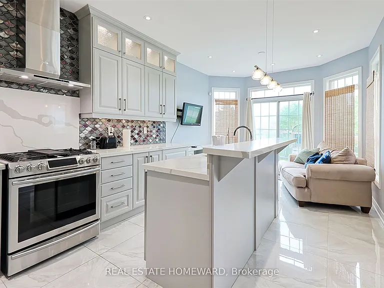5860 Terrapark Trl — Photo 7
