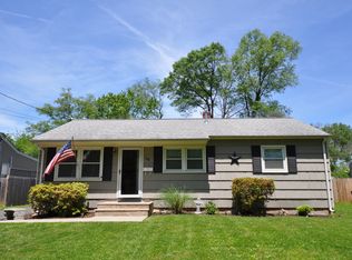 108 Cap Ln, Middlesex, NJ 08846