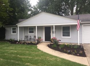 39 Chatham Pl, Montgomery, IL 60538