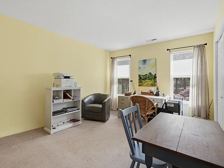 206 Covington Dr — Photo 24