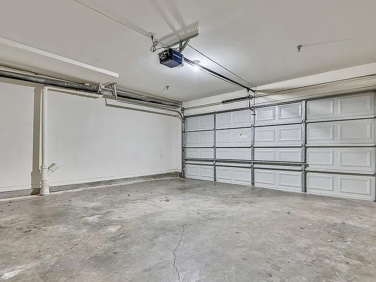 543 Ensemble Ct — Photo 40