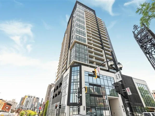 15 Queen St S #707, Hamilton, ON L8P 3R4