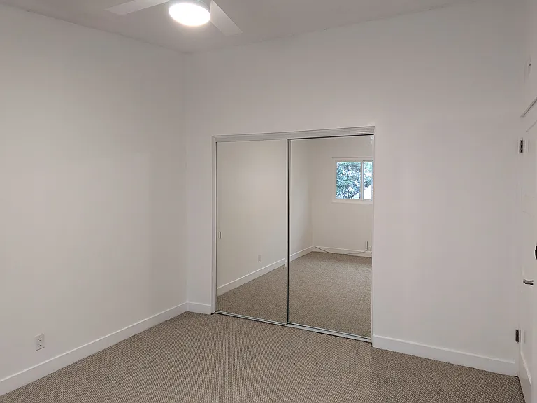 12324 Montana Ave #7 — Photo 16