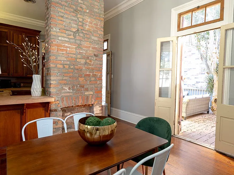1433 Esplanade Ave — Photo 17